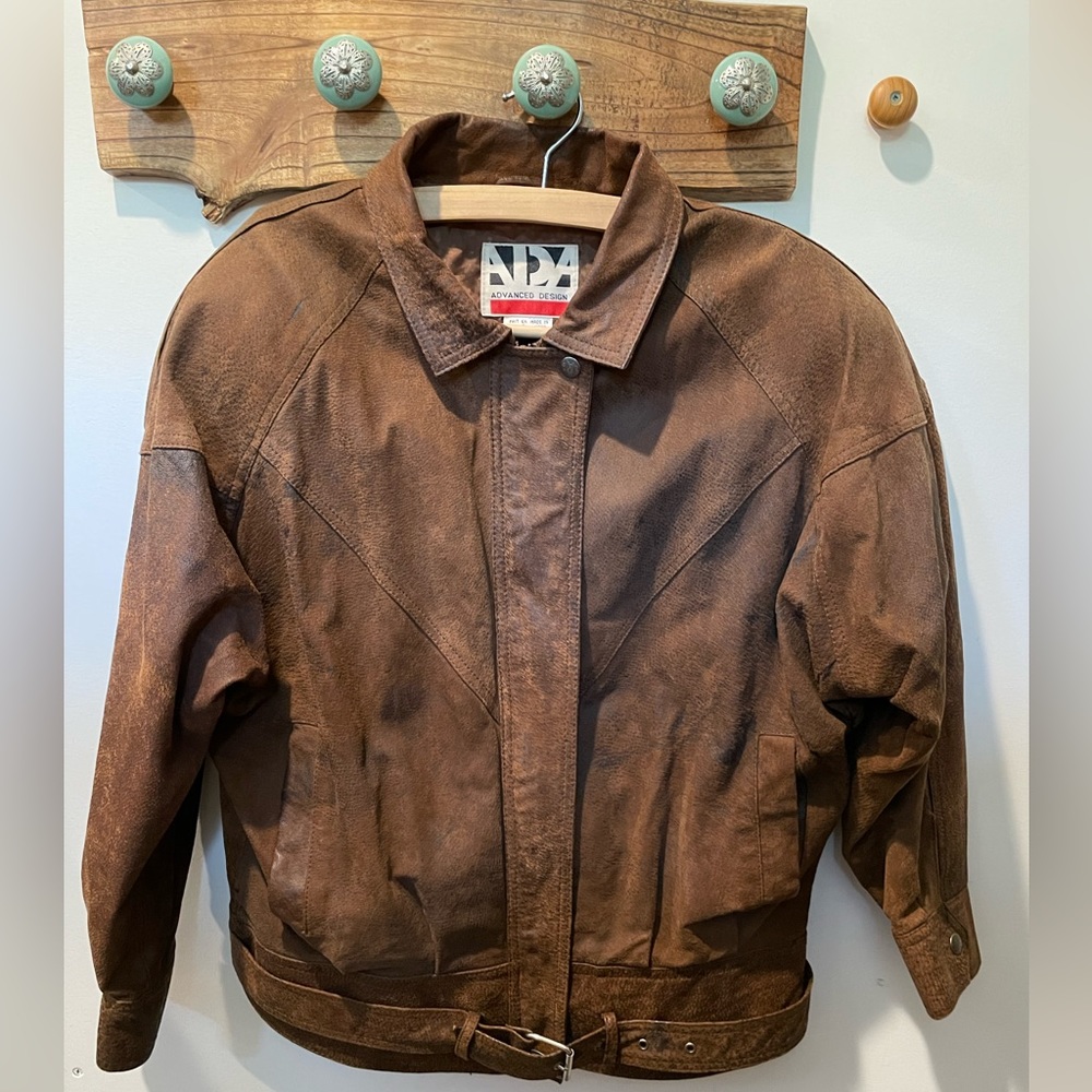 RETRO 80’s shoulder pad leather jacket